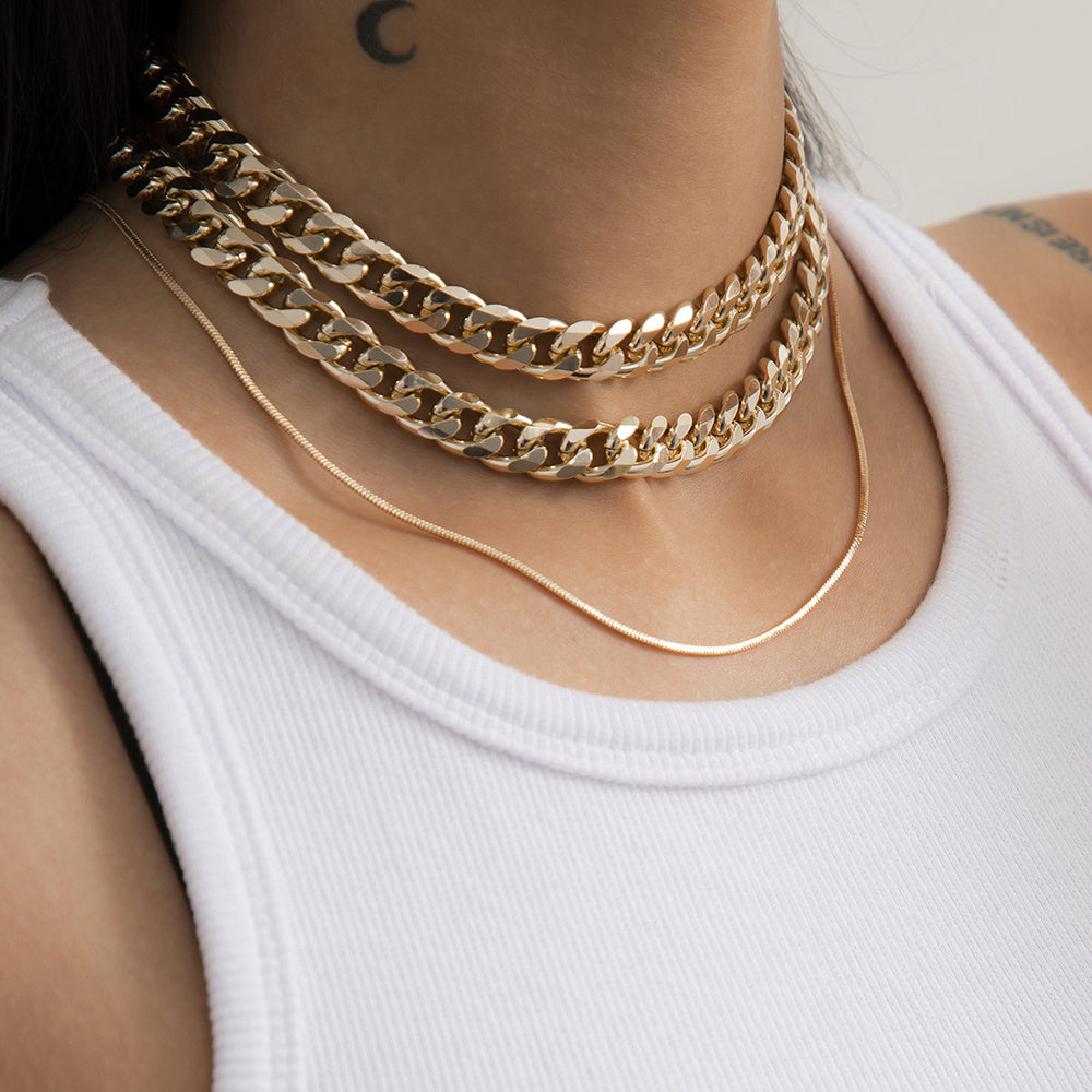 Frosty Wind Sexy Single Layer Winding Snake Bone Necklace